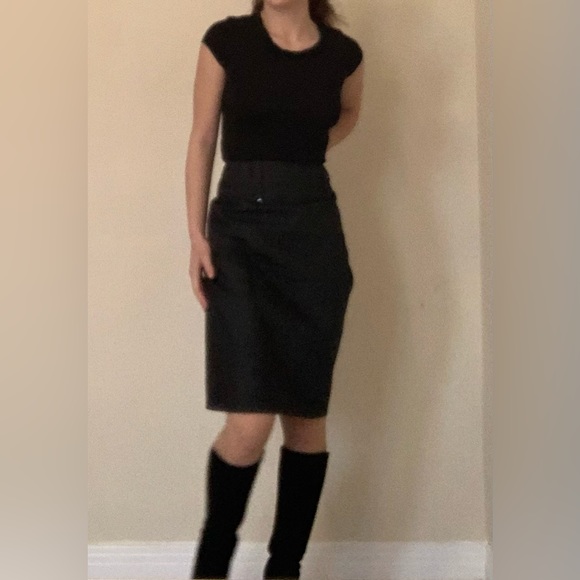 Cavita Skirt - Picture 2 of 5